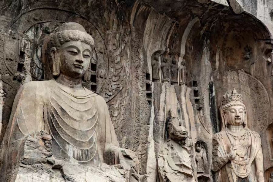 嵩山少林寺、洛阳龙门石窟+云台山二日游